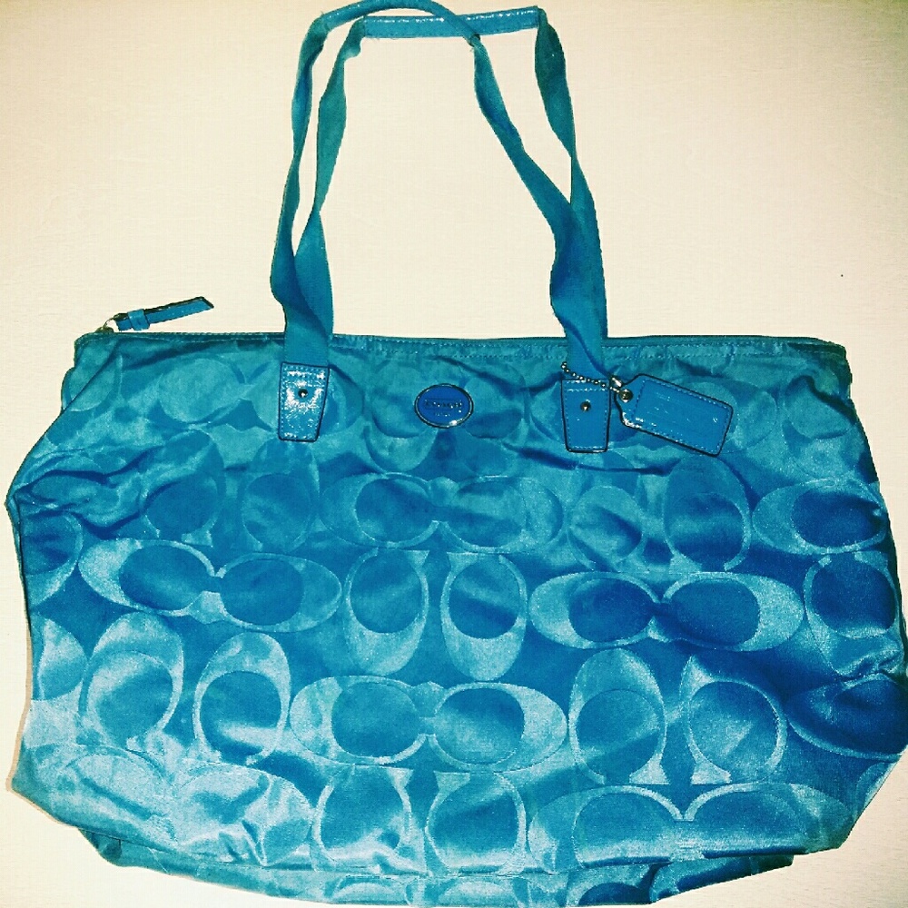 Authentic Coach tote bag
